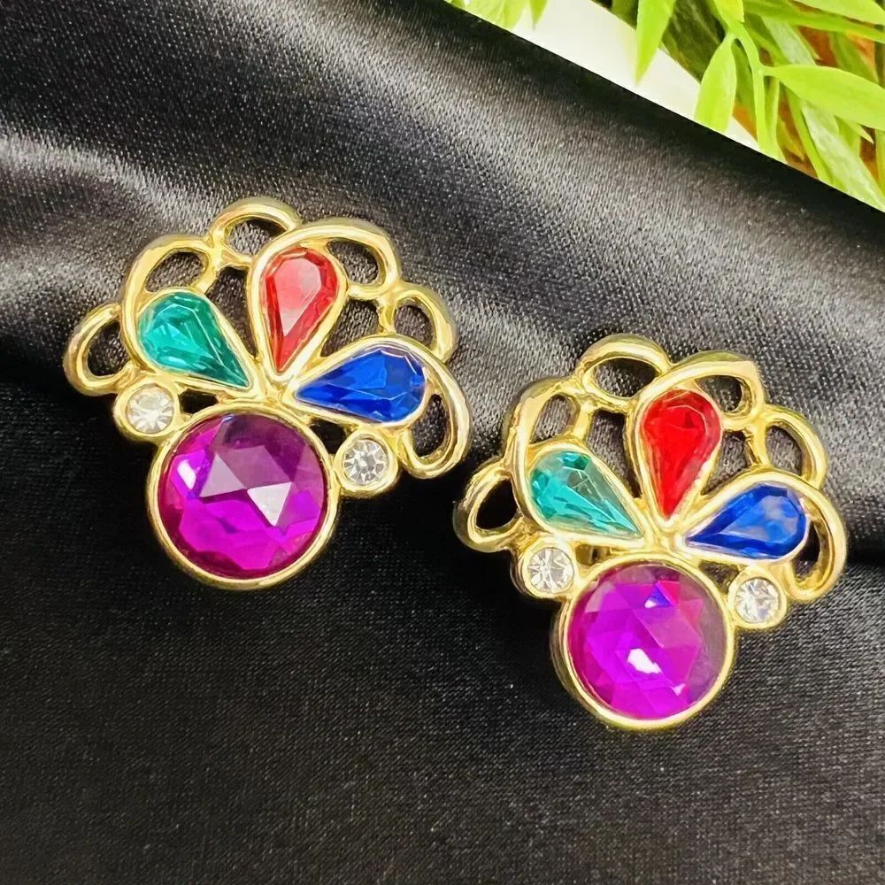 Vintage Multi Color Blue Red Green Pink Clear Rhinestone Clip On Earrings 1167